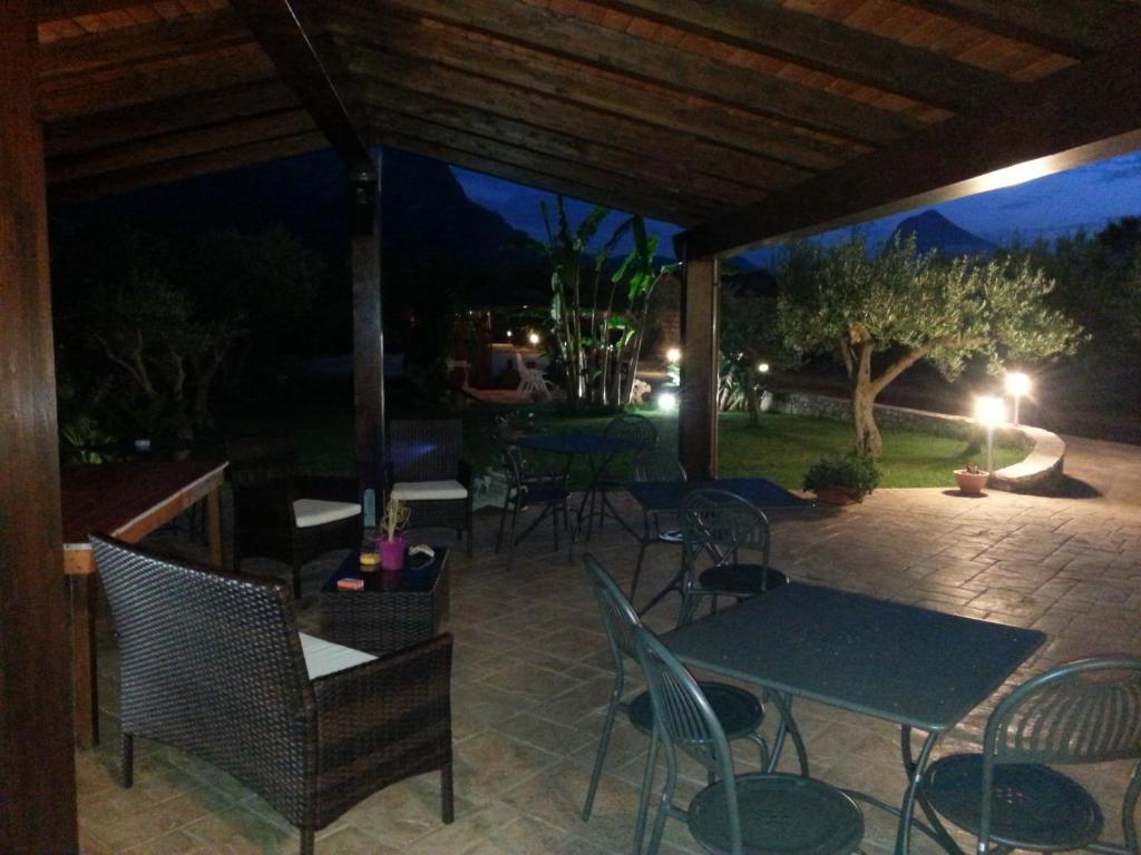 Trigrana Vacanze Hotel Castelluzzo Exterior foto